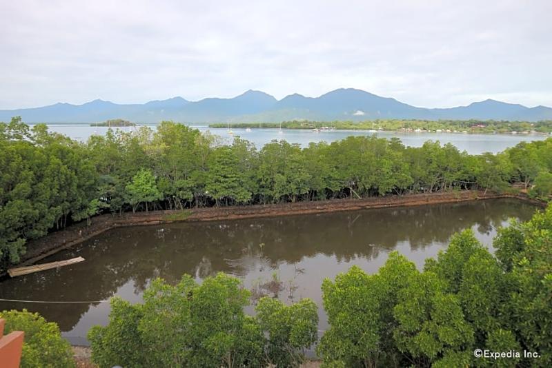Villa De Sierra Vista Bay And Mountain View Inn Puerto Princesa Exterior foto